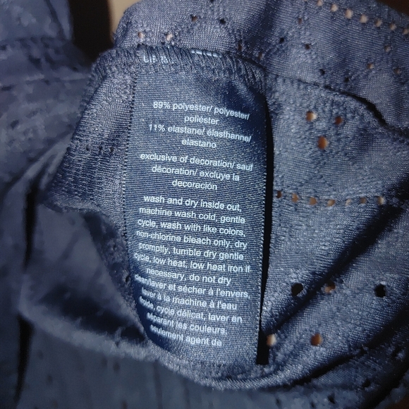 Tommy Hilfiger Women's Blue/Gray Lace Top, Size Medium Nwt - Picture 5 of 6